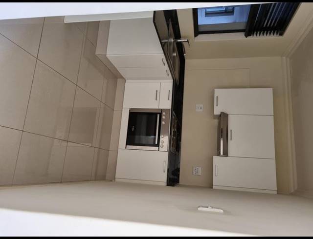 1 BEDROOM PROPERTY TO RENT IN UMHLANGA RIDGE